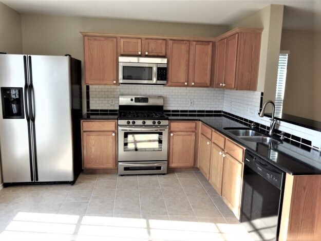Building Photo - 16304 Hamilton Point Circle