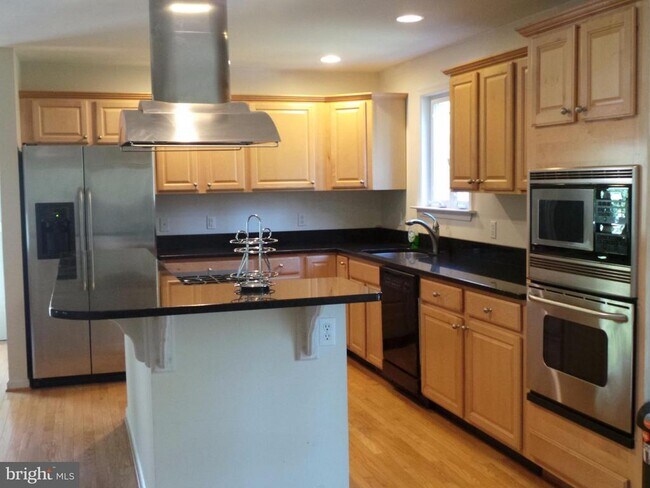 Foto del edificio - 45650 Connor Way