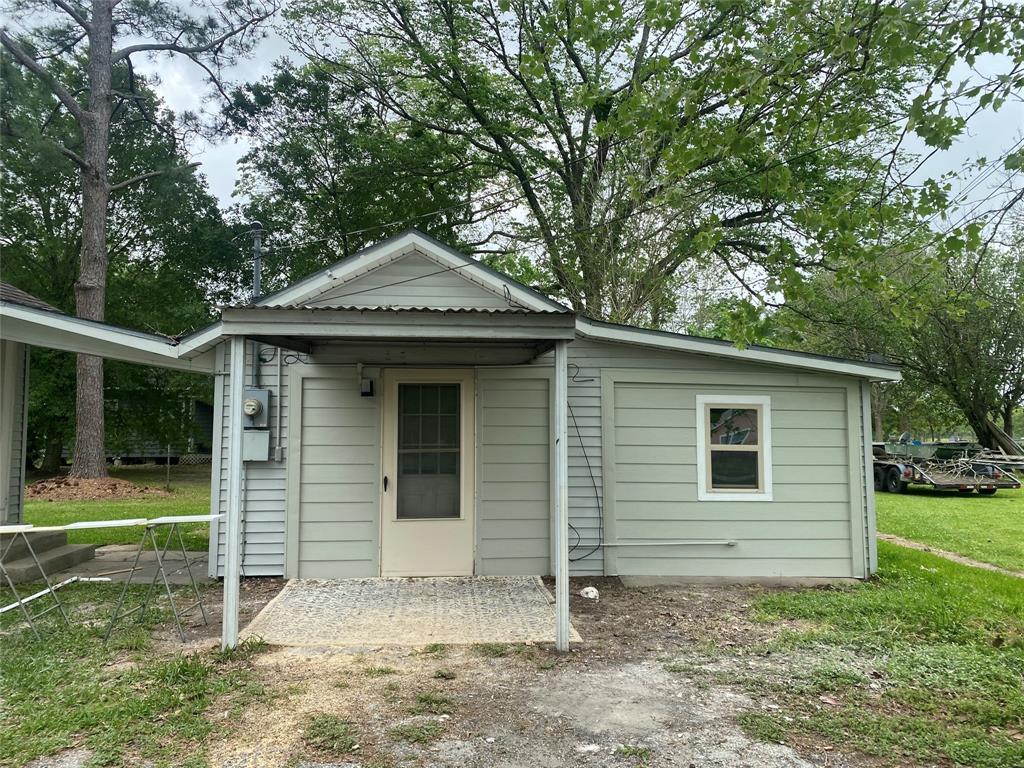 Primary Photo - 601 E Houston St