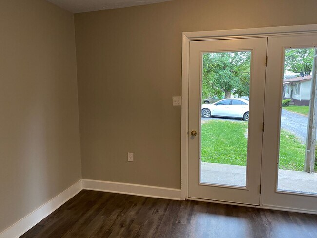 Foto del edificio - 550 S Main St Apt 1
