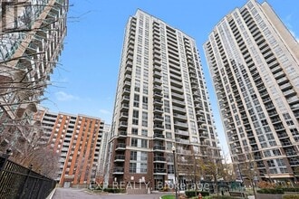 Building Photo - 5 Michael Power Pl