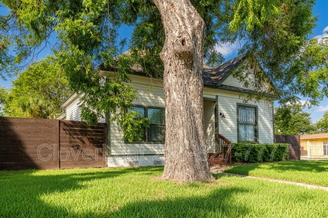 Photo - 242 Furnish Ave House
