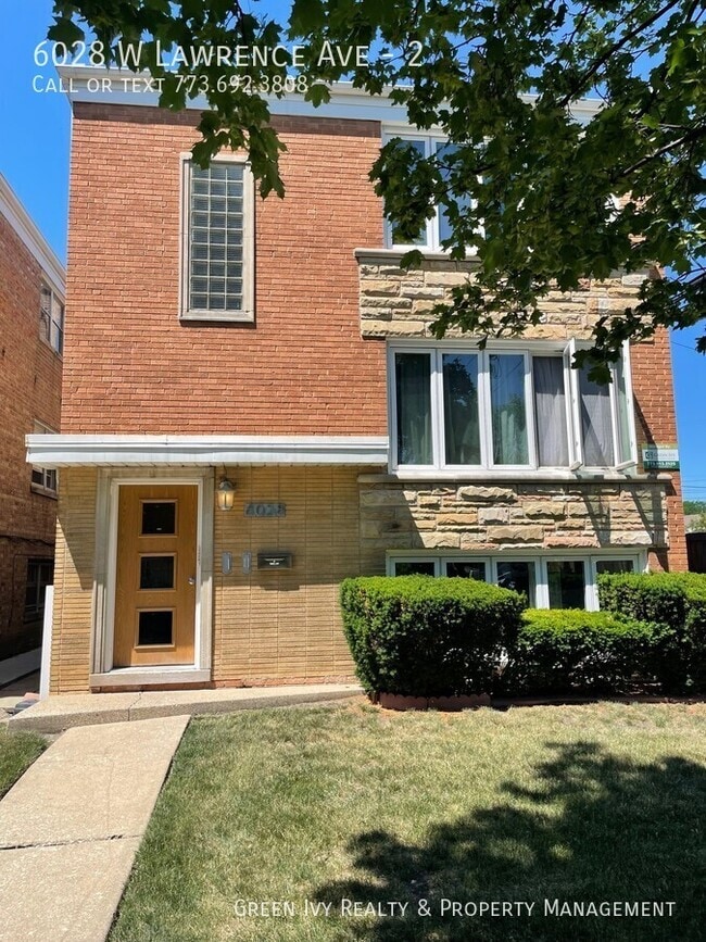 Building Photo - 6028 W Lawrence Ave