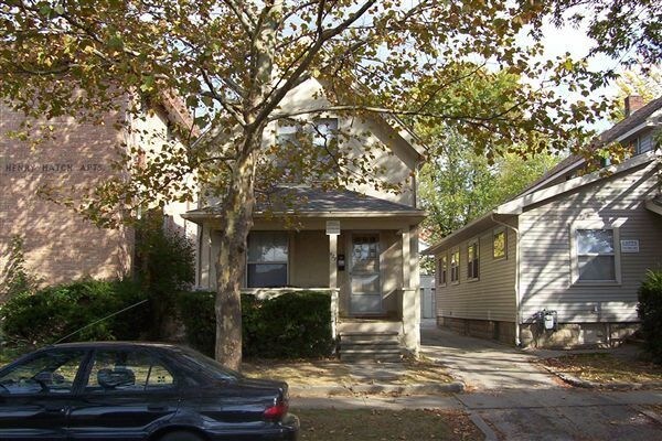Primary Photo - 4 br, 2 bath House - 927 S Division St 927...