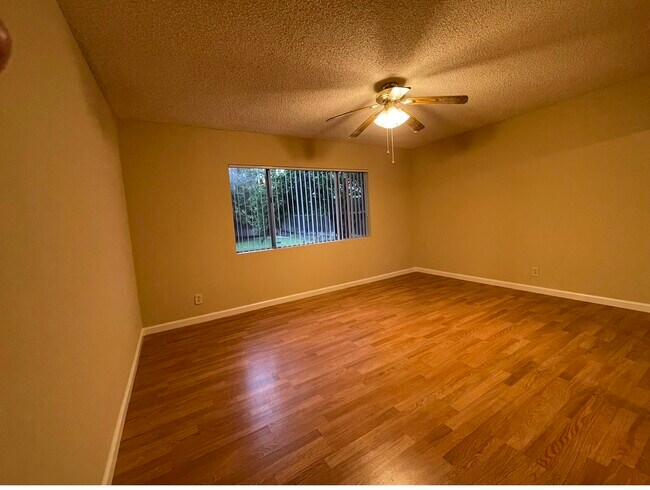 Foto del edificio - 11849 Allard St