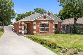 Building Photo - 3918 Sonora Ave