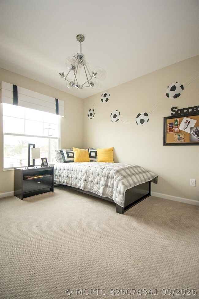 Foto del edificio - 14446 Emerald Pl Wy