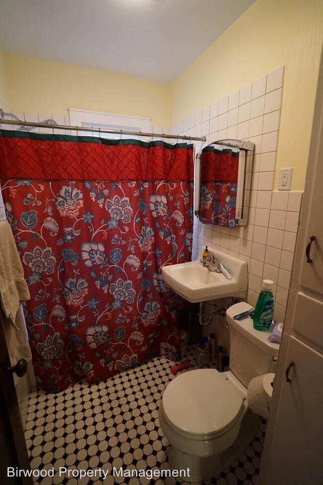 Foto del edificio - 2 br, 1 bath Apartment - 2309 Superior St.