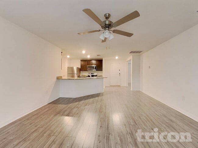 Foto del edificio - 4446 Horse Creek Ln