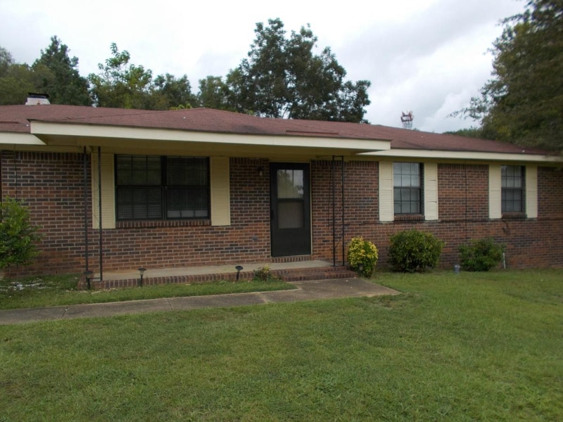 119 Lightfoot Dr, Troy, AL 36081 House Rental in Troy, AL
