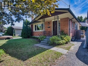 Building Photo - 12 Princeway Dr