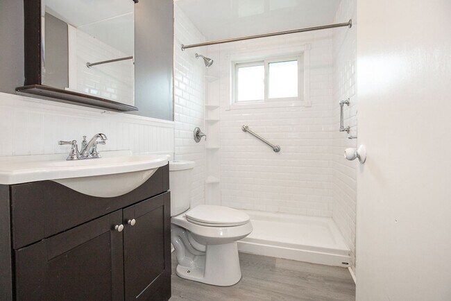 Foto del edificio - 3 Bed/1 Bath Ranch!