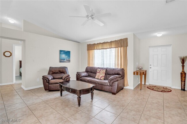 Foto del edificio - 2131 24th Ave NE