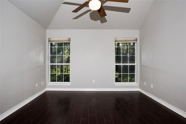 Foto del edificio - 1401 Girard St