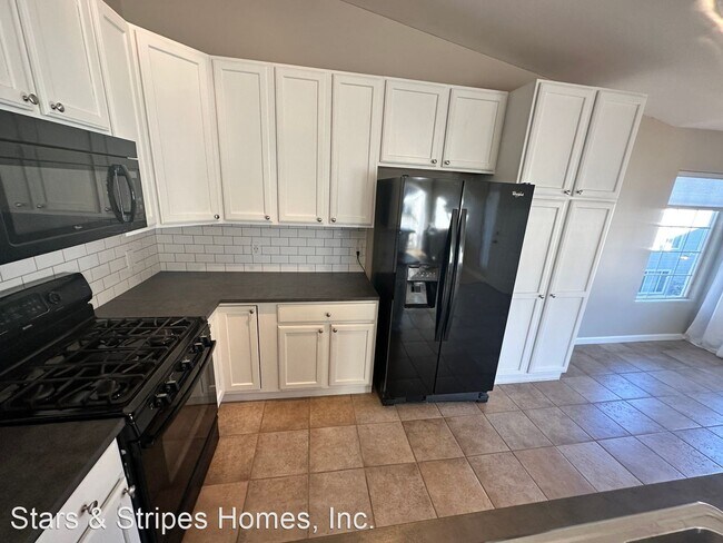 Building Photo - 3 br, 2 bath House - 3845 Canyon Ranch Roa...
