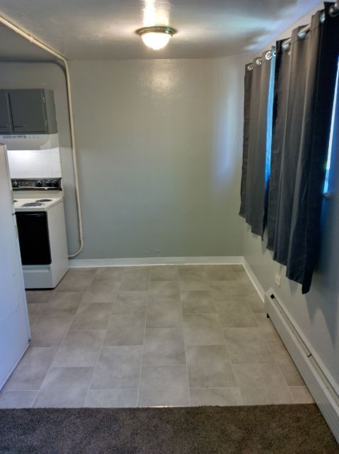 Building Photo - 1994 Elmira St