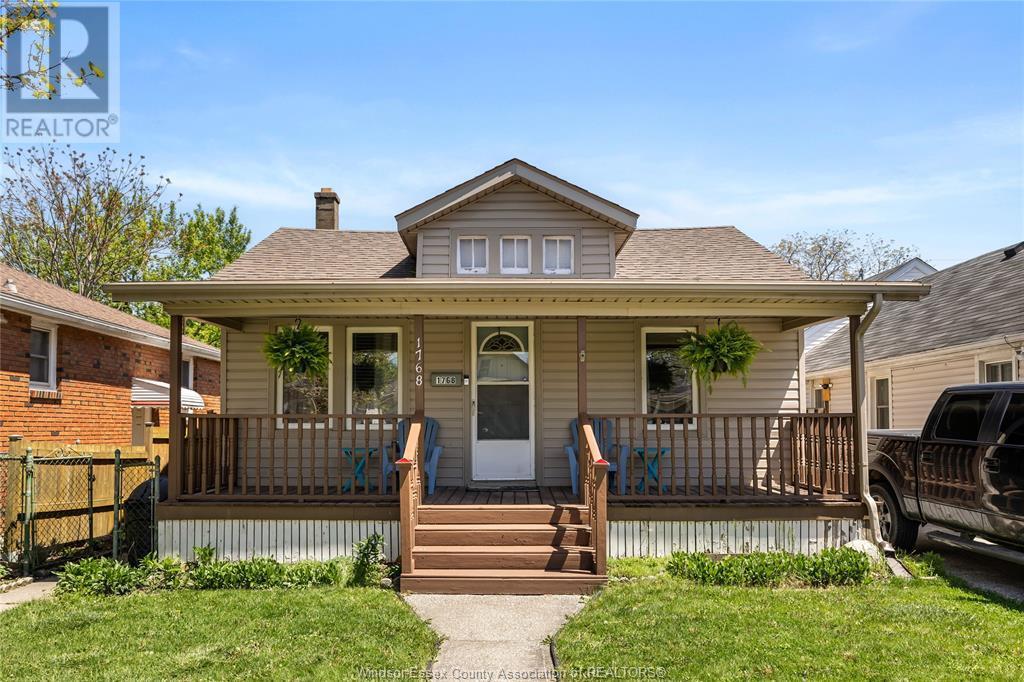 Photo principale - 1768 St Luke Rd