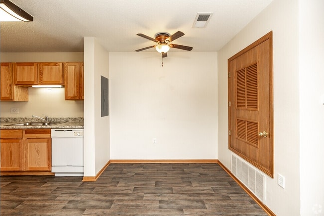 Interior Photo - Pineview Place Apartments
