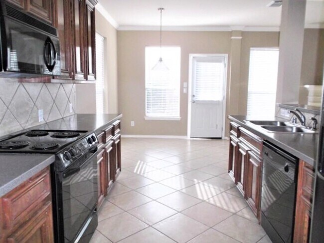 Building Photo - 2908 Fountain Brook Ct