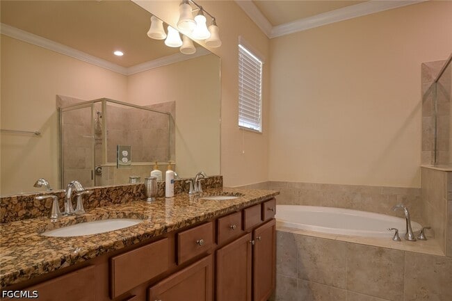 Building Photo - 10973 Cherry Laurel Dr
