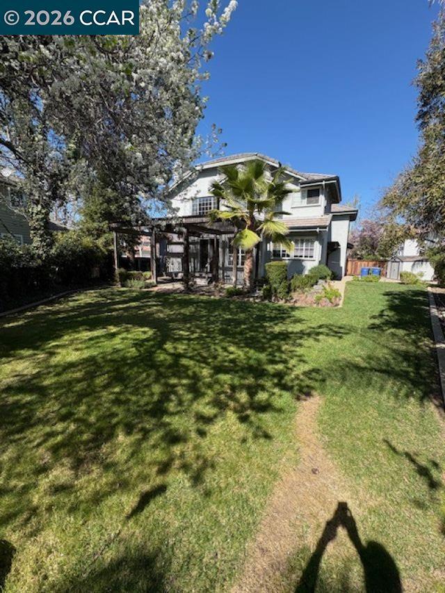 Foto del edificio - 1765 Crimson Terrace