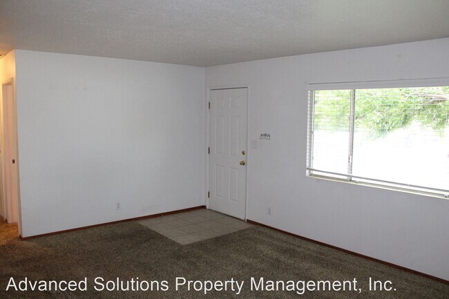 Building Photo - 3 br, 1 bath House - 2186 Solar Way