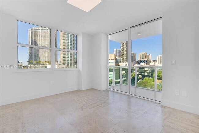 Foto del edificio - 31 SE 5th St