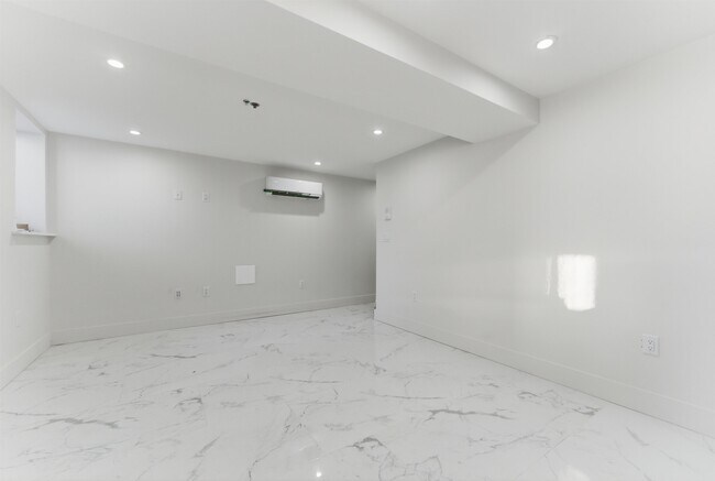 Foto del edificio - 821 18th St