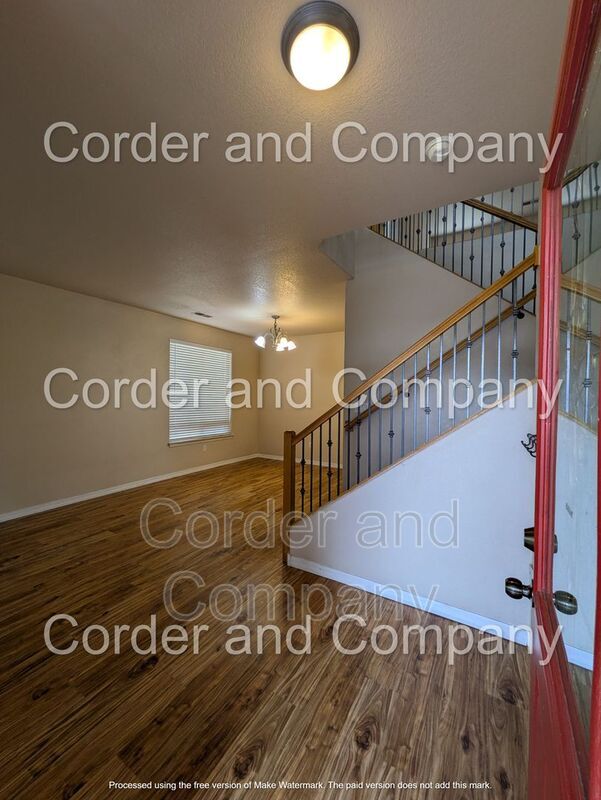 Foto del edificio - 8827 Hampton Ave NE