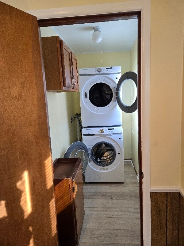 Foto del edificio - 1249 E Walnut St