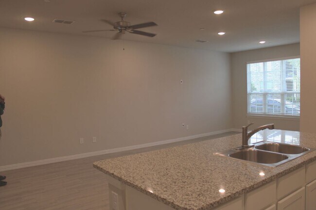 Foto del edificio - 2908 Mare Dr