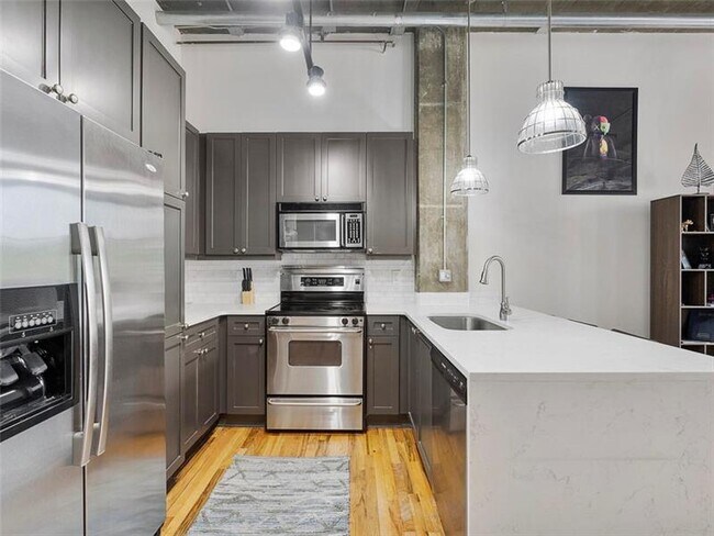 Foto del edificio - 3235 Roswell Rd NE