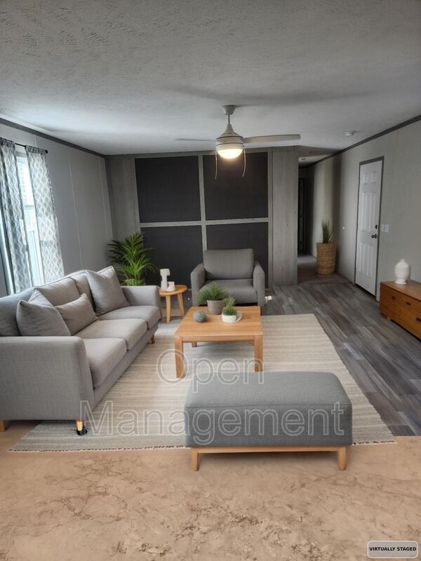 Foto del edificio - 511 E 1st St