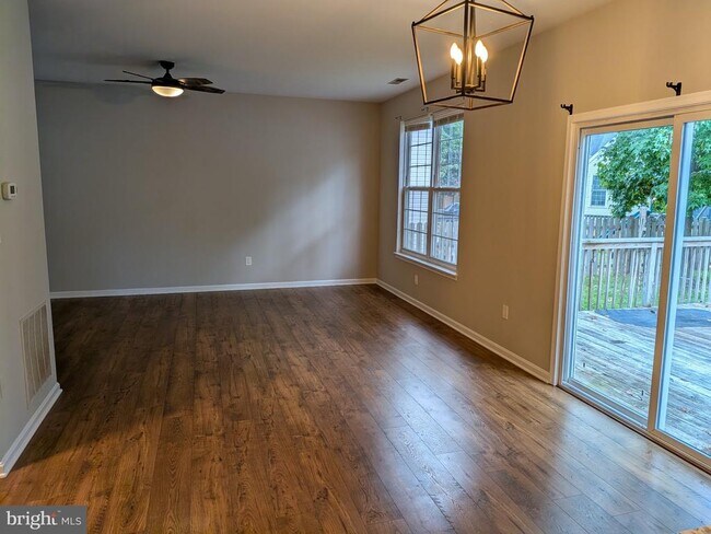Building Photo - 107 Chessie Ct