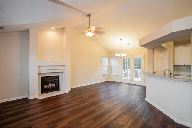 Foto del edificio - 5744 Heron Point Pl SW