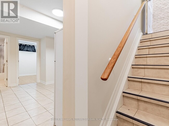 Photo du bâtiment - 20 Roberta Dr