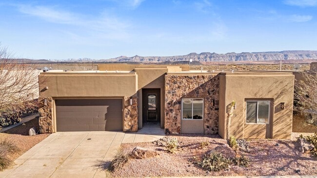 Building Photo - Sand Hollow Sunrise