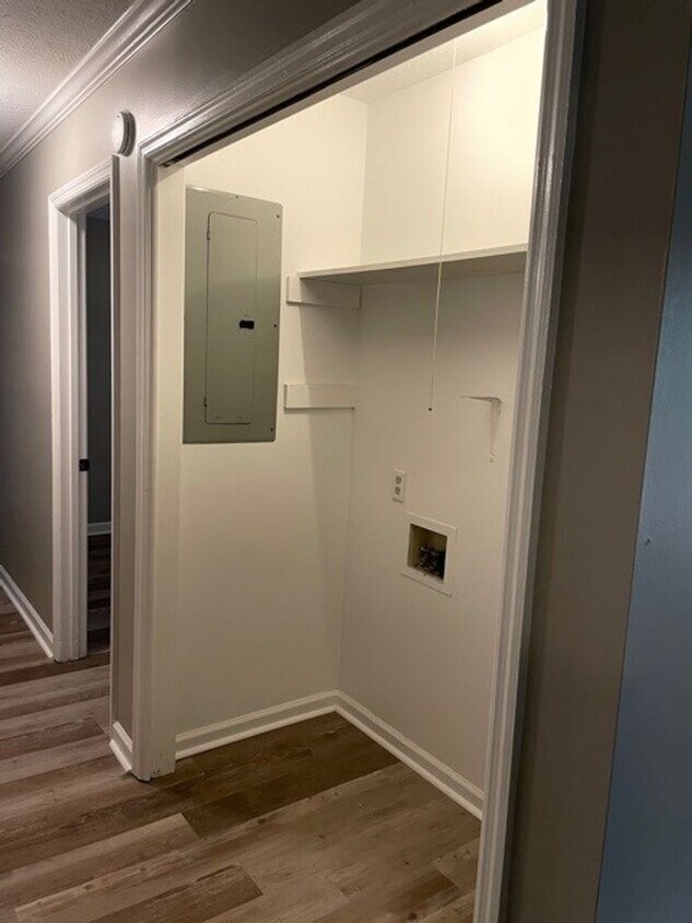 Primary Photo - Available NOW – Renovated 3 Bedroom, 2 Bat...