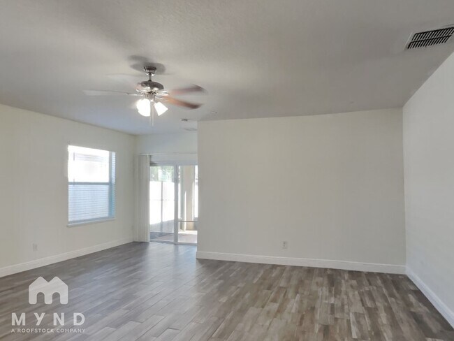 Building Photo - 4991 Windbourne Way