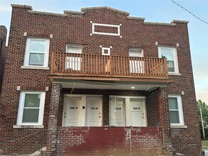 Building Photo - 5200 Von Phul St