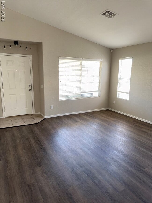 Foto del edificio - 8056 Sweet Clover Ct