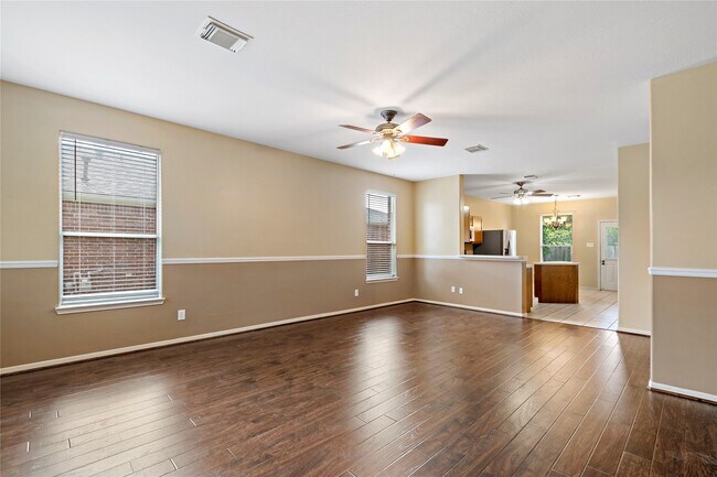 Foto del edificio - 5425 Jefferson St