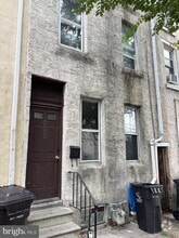 Building Photo - 203 E Marshall St