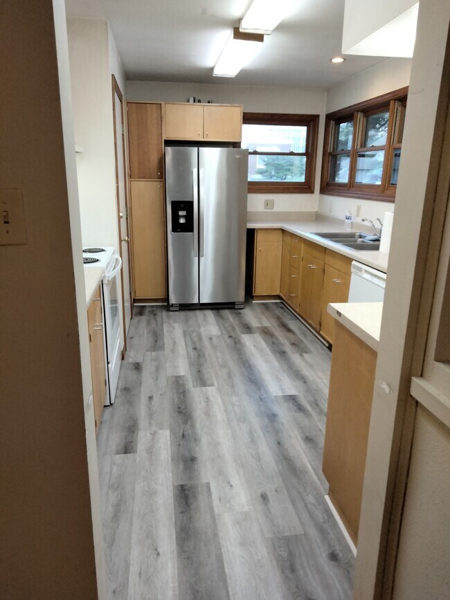 Building Photo - 1031 Quivera Cir