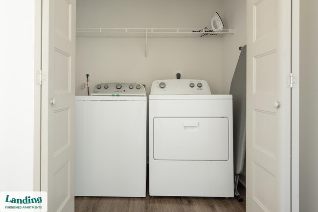 Foto del edificio - 340 W 25th St