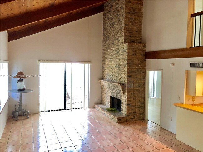 Building Photo - 8271 SW 157th Ave