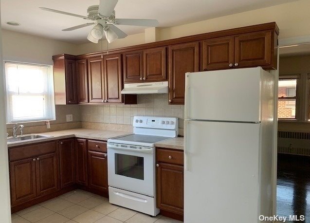 Foto del edificio - 59-05 Fresh Meadow Ln