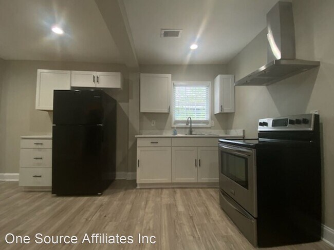 Foto del edificio - 3 br, 1 bath House - 1528 Wellworth Ave
