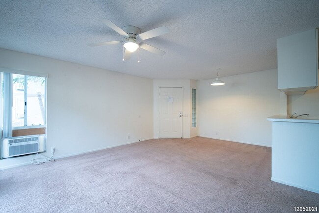 Building Photo - 91-247-247 Hanapouli Cir