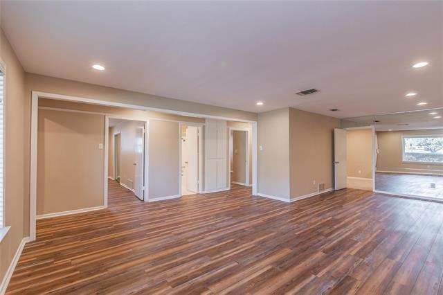 Building Photo - 6501 Calmont Ave